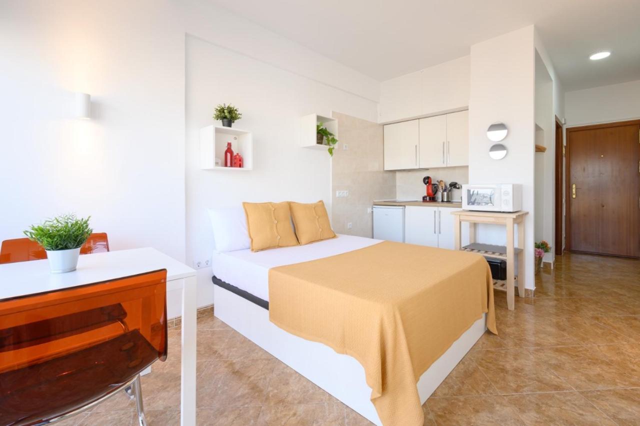 Sea & Mountain, Front Line, 1 Min To Beach By 10Tosea Fuengirola Ngoại thất bức ảnh